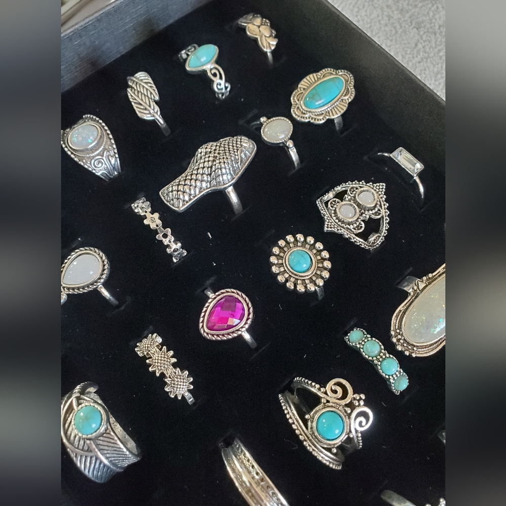 36 Pcs Cocktail Rings Collection - Picture 5 of 8